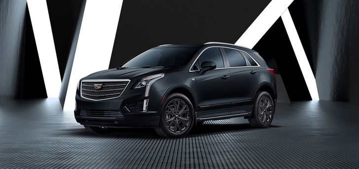 В России появилась новая спецверсия Cadillac XT5 Black Ice