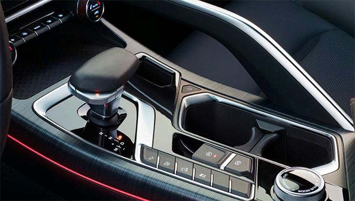 Интерьер Geely FY11/Tugella