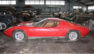 Lamborghini Miura P400