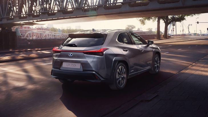 Lexus UX