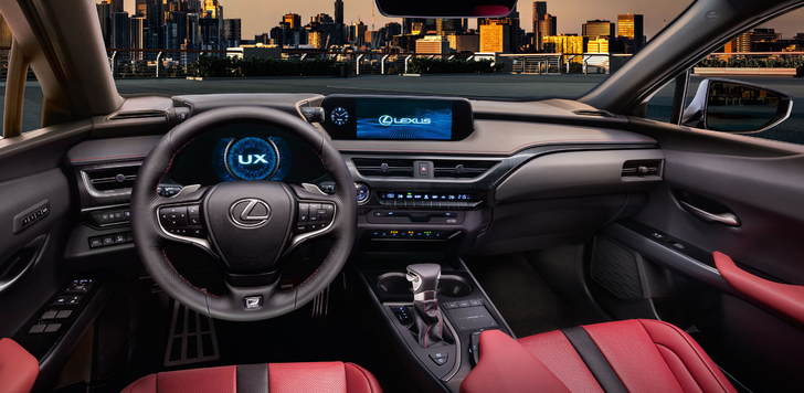 Салон Lexus UX