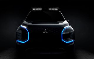 Mitsubishi Engelberg Tourer