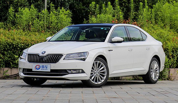 Обновленная Skoda Superb