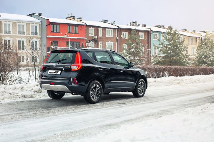 Обновленный Geely Emgrand X7