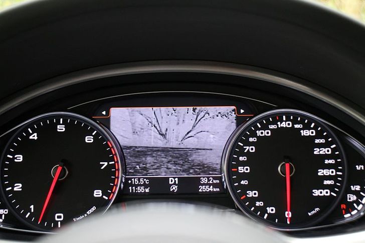 Назван ТОП-5 самых бесполезных опций в современных автомобилях