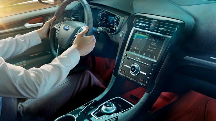 Салон Ford Mondeo