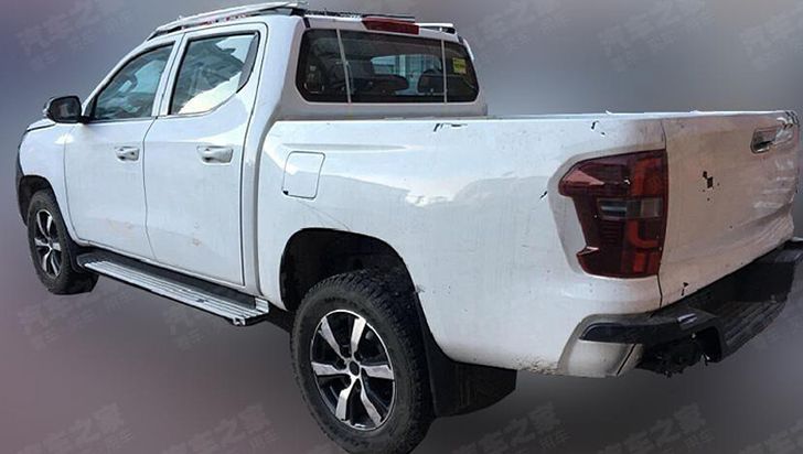 Бюджетный пикап Peugeot