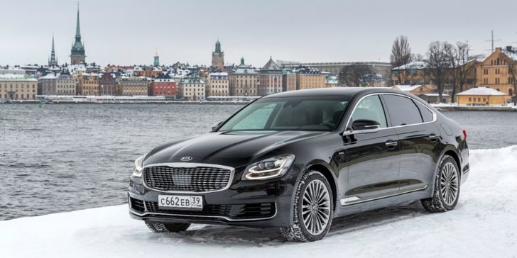 KIA объявила российские цены на новый седан K900