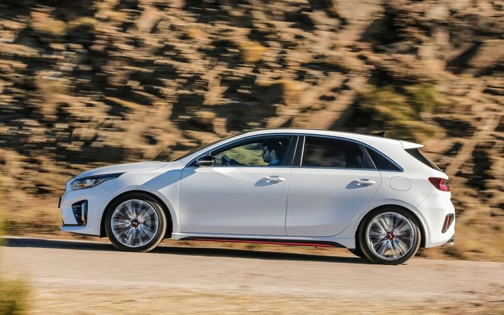 Элегантный универсал Kia ProCeed скоро приедет на рынок в Россию