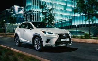 Lexus NX Black Vision