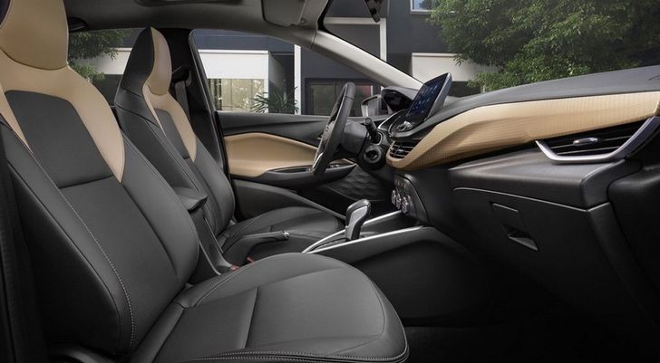 Салон Chevrolet Onix