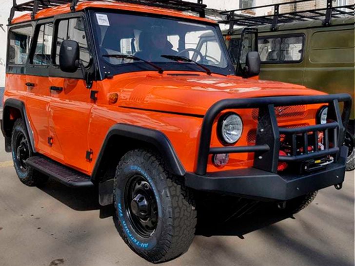 УАЗ начал продажи новой версии внедорожника «Хантер»