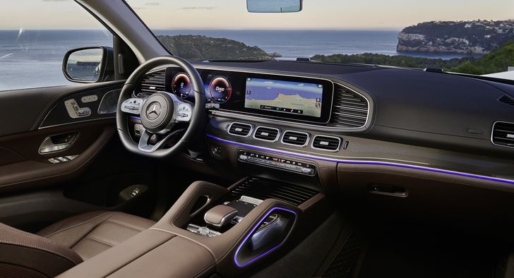 Салон Mercedes-Benz GLS