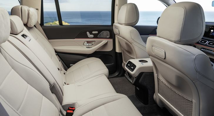 Салон Mercedes-Benz GLS