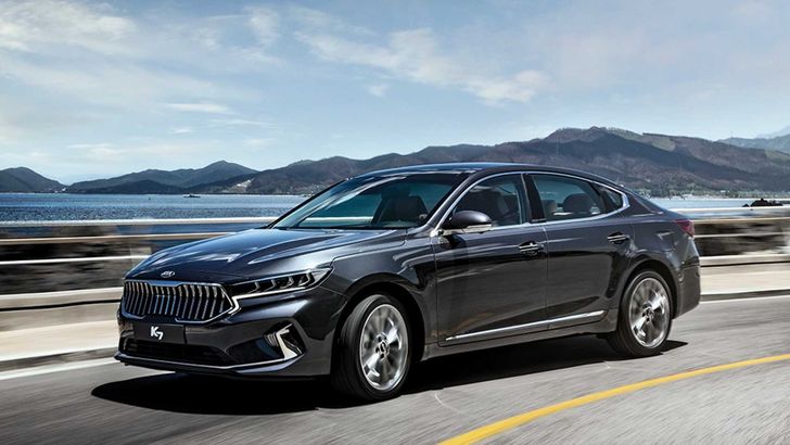 Компания Kia презентовала седан Cadenza