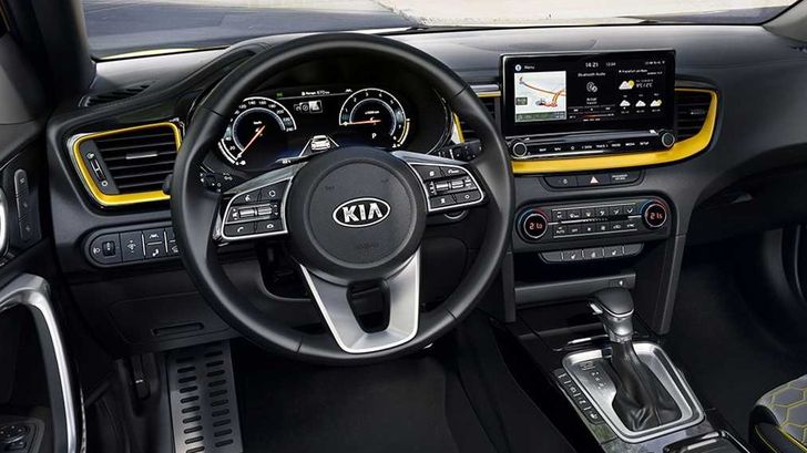 Интерьер KIA XCeed