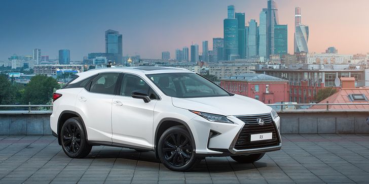 Lexus RX Black Vision