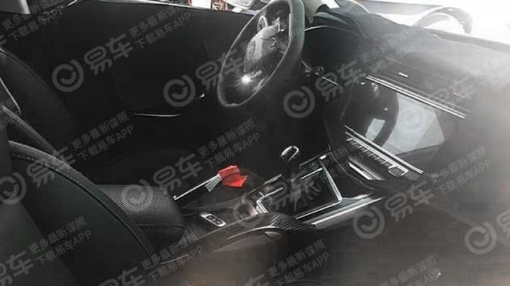 Салон нового Geely Atlas