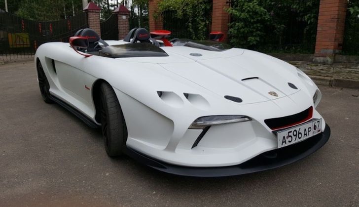 Самодельный суперкар «Лаура»