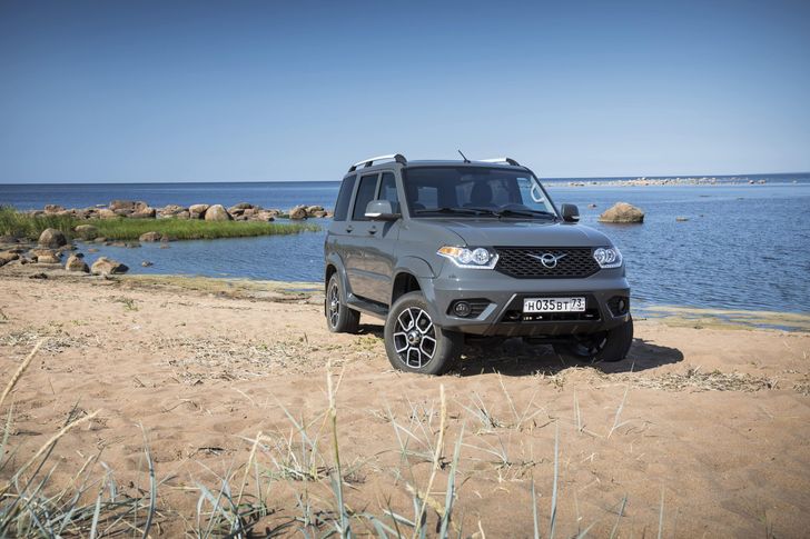 Назван ТОП-3 внедорожников для поездок на дачу