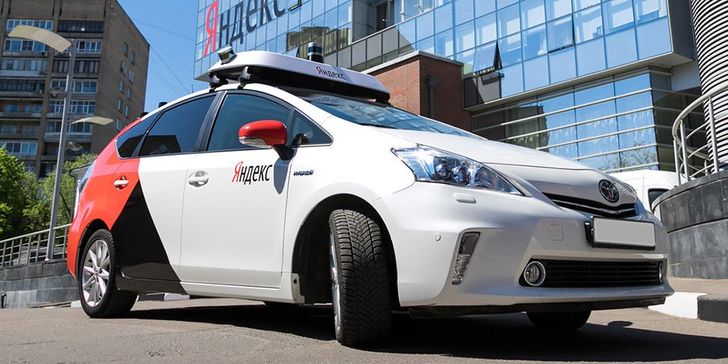Компания «Яндекс» выведет на дороги России 1000 беспилотников