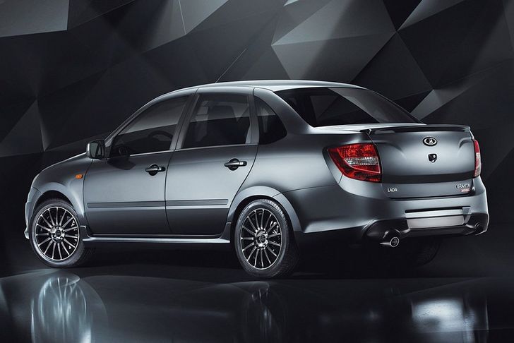 LADA Granta получила мощный мотор и подорожала
