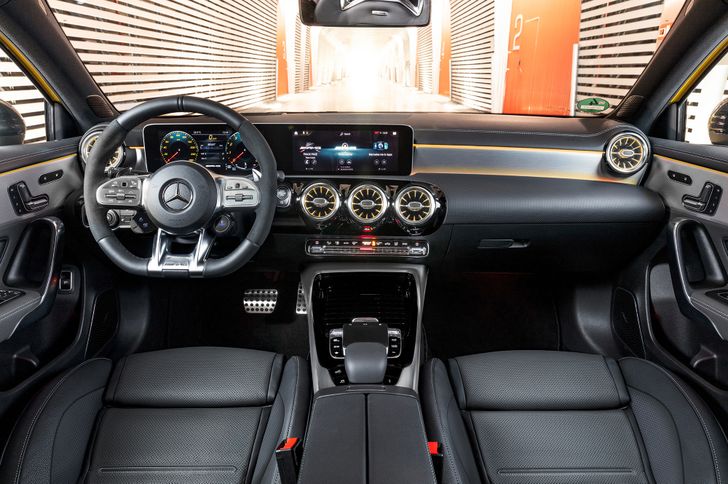 Mercedes-Benz AMG A35