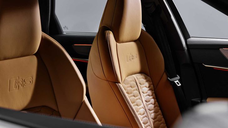 Салон Audi RS6 Avant