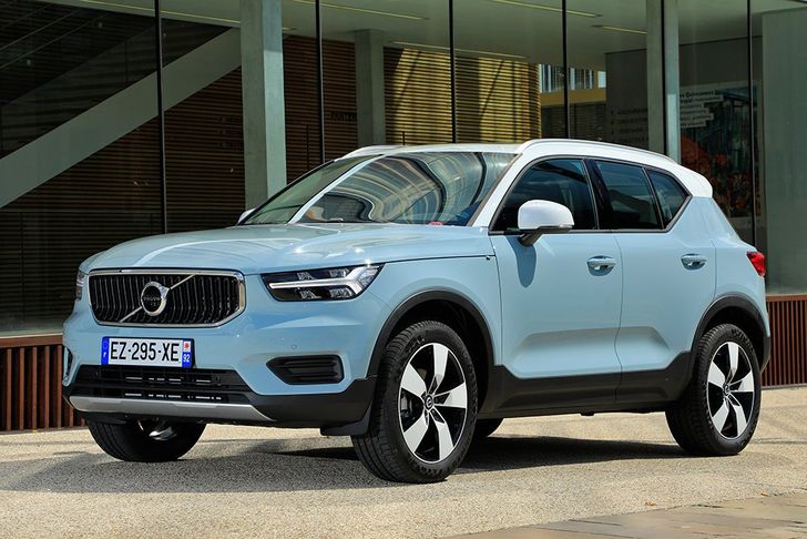 Электрический Volvo XC40