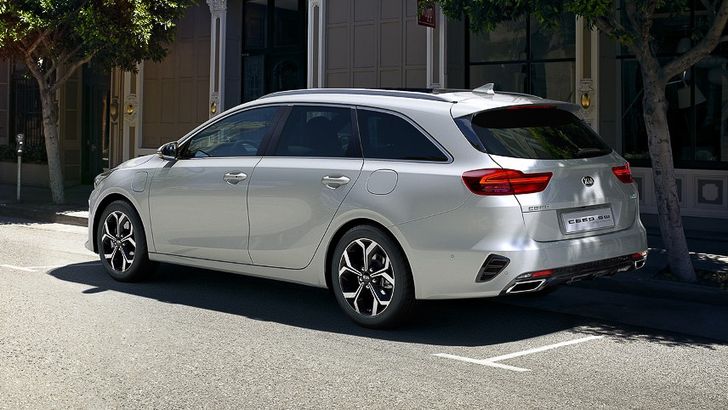 Гибридный Kia Ceed Sportswagon