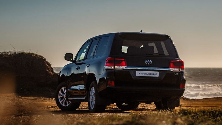 Toyota Land Cruiser 200