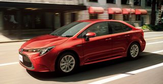 Японская Toyota Corolla