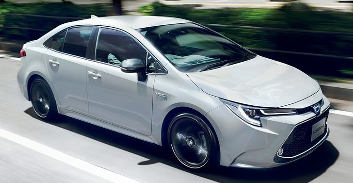 Японская Toyota Corolla