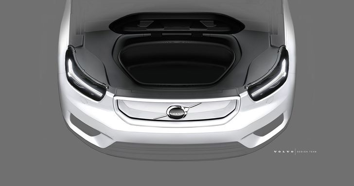 Электрический Volvo XC40