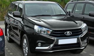 Гибрид Toyota LC200 и LADA Vesta