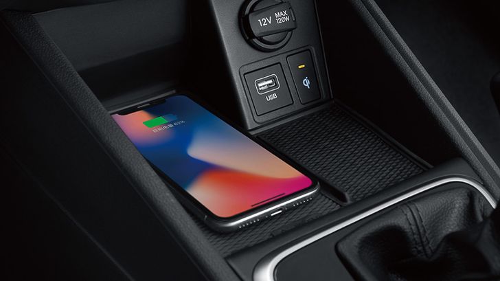 Интерьер Hyundai Verna (Solaris)