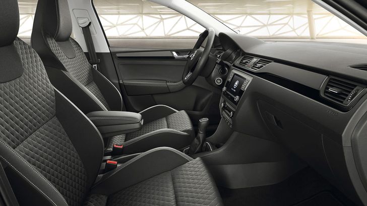 Интерьер Skoda Rapid