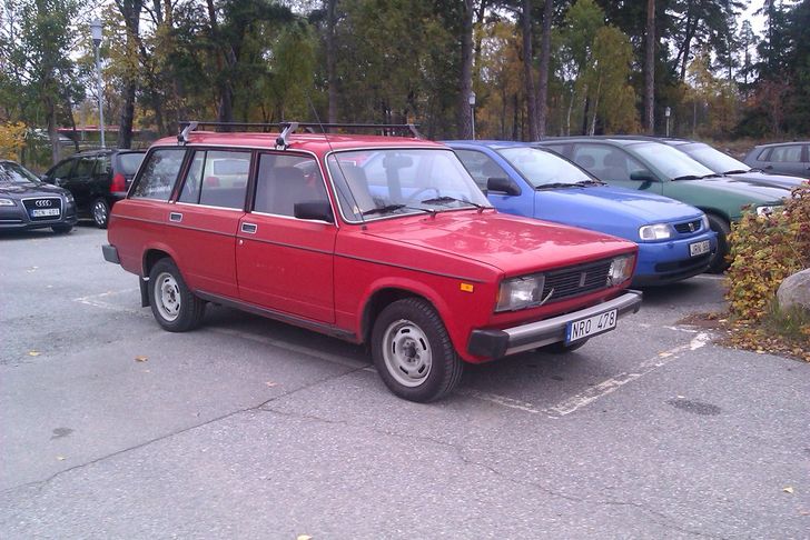 На продажу выставили редкий дизельный ВАЗ-2104