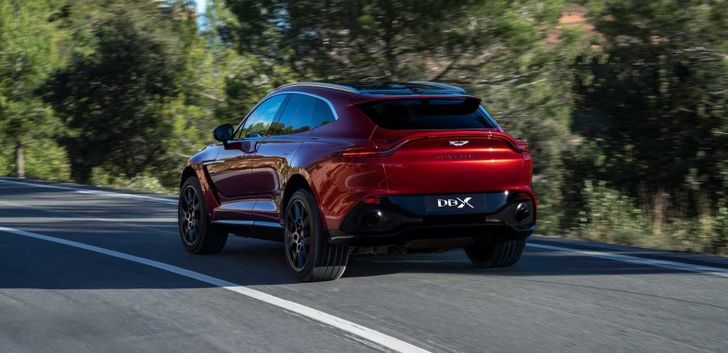 Aston Martin DBX
