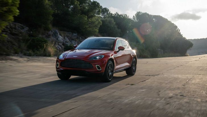 Aston Martin DBX