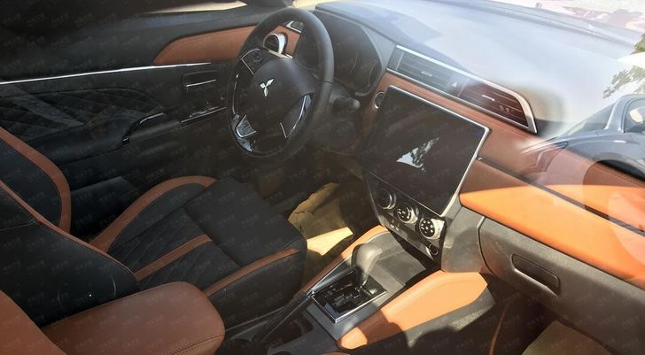 Интерьер Mitsubishi ASX