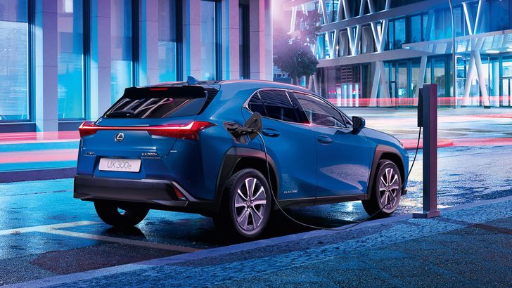 Lexus UX 300e