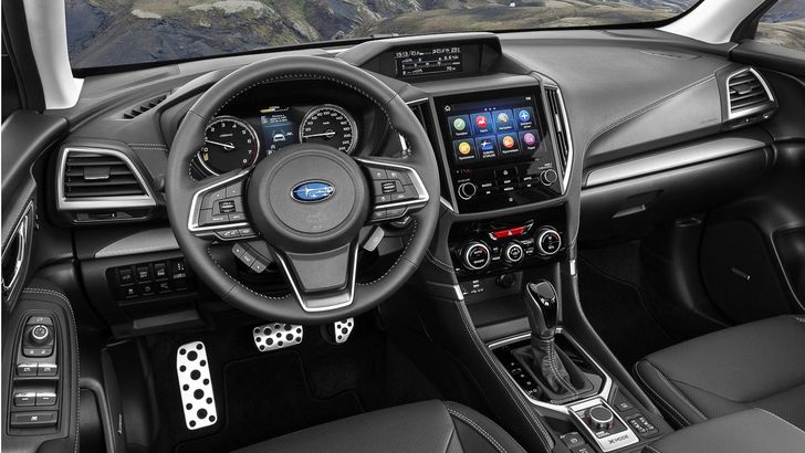Интерьер Subaru Forester