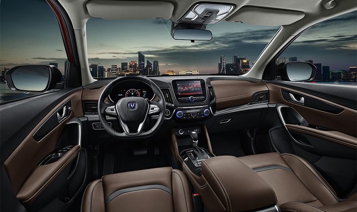 Интерьер Changan CS55