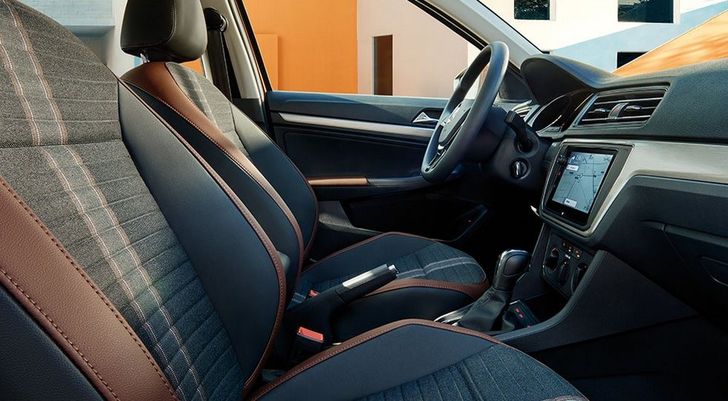 Интерьер Volkswagen Lavida