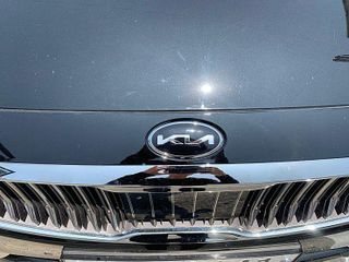 Новый логотип KIA