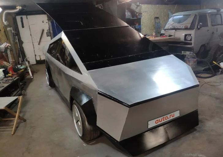 "Русский Tesla Cybertruck"