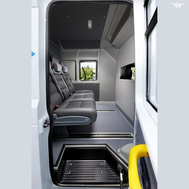 Грузопассажирский УАЗ "Профи"