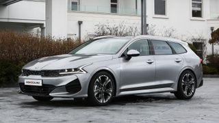 Универсал KIA Optima