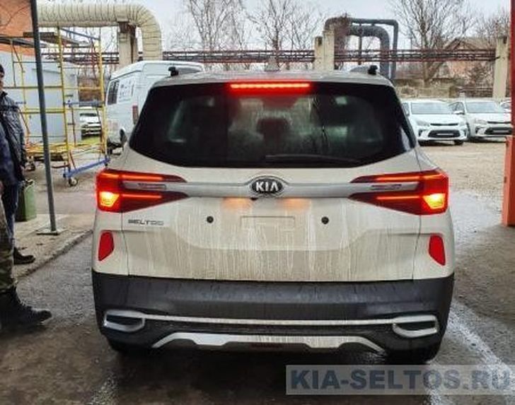 KIA Seltos у дилера в России